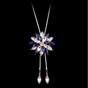 Crystals fashion jewelry necklace